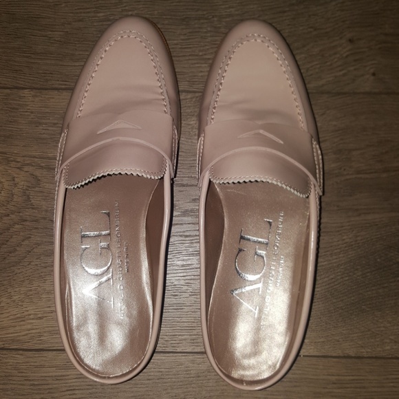 Blush Patent Leather AGL mules - Picture 6 of 7